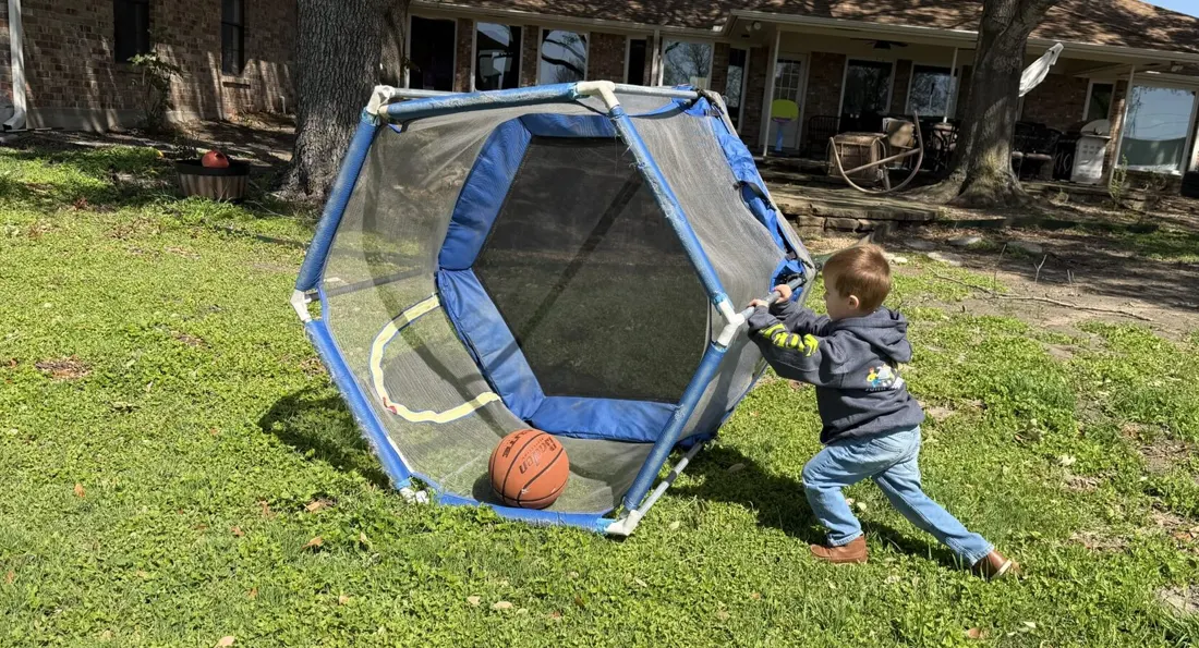 Trampoline Removal in Forney